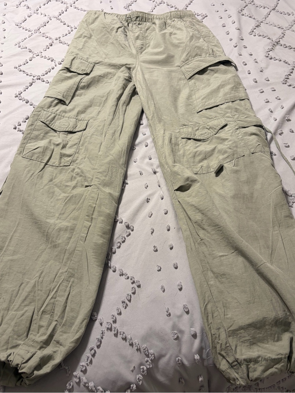 Aeropostale Sage Green Parachute Cargo Pants